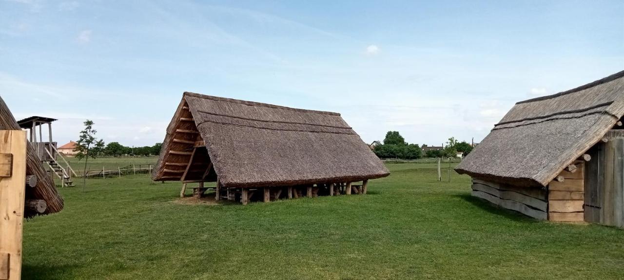 Bibic Apartman A Kapolnasnyek Esterno foto